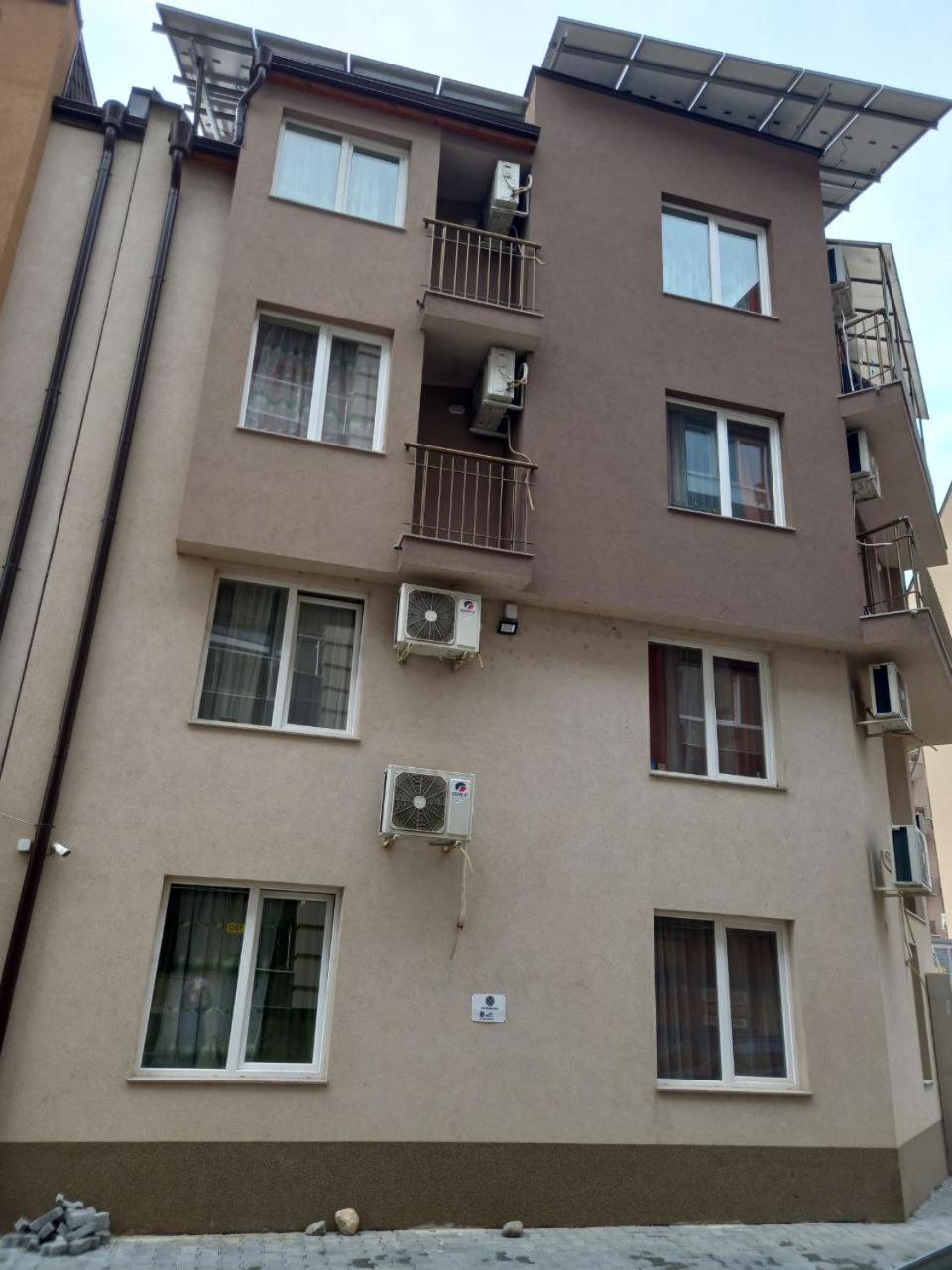 Хостел Атлас - Hostel Atlas Blagoevgrad Bagian luar foto